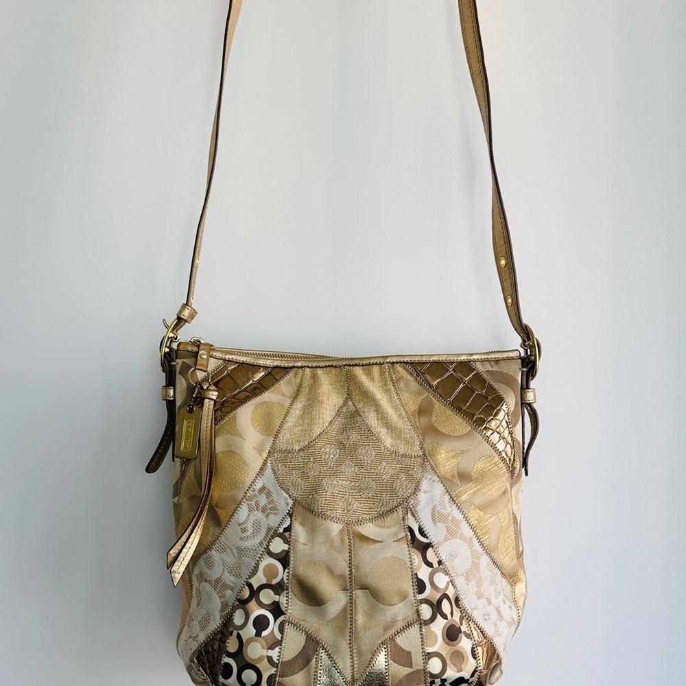 Coach Elegant Patchwork Shoulder Bag